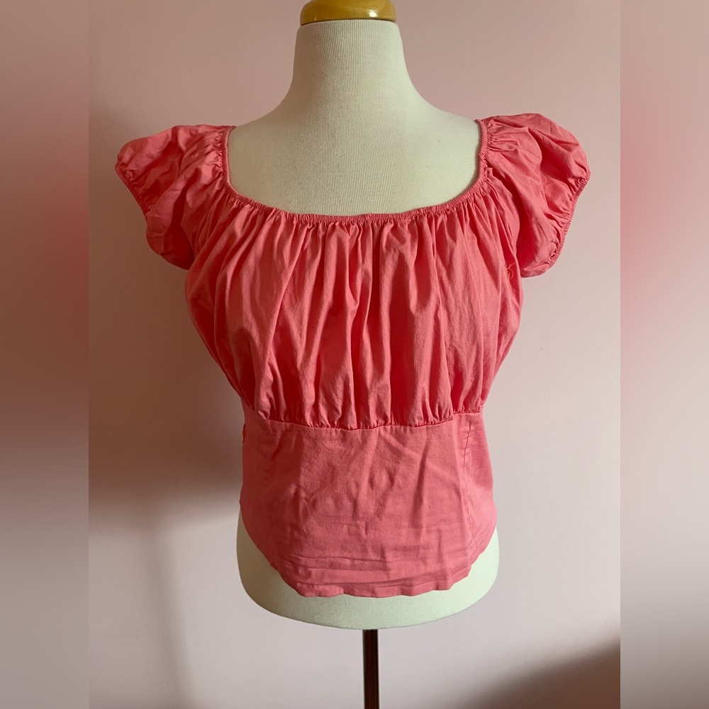 Adorable Coral Peasant Top